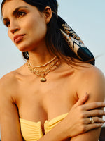 Load image into Gallery viewer, Solmare Quartz Pearl Layer Choker