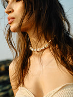 Load image into Gallery viewer, Tide Baroque Neckpiece