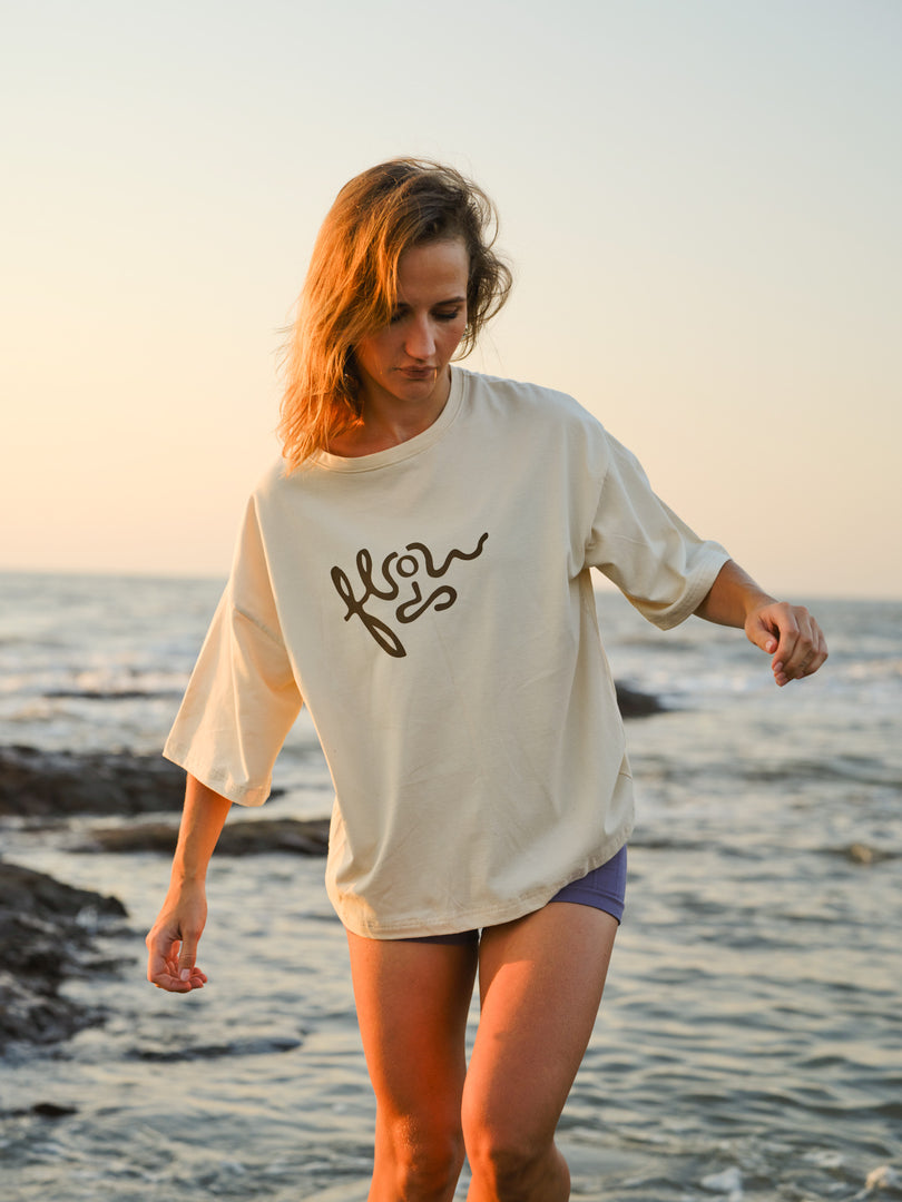 FLOW YOGA TEE