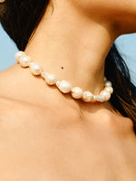 Load image into Gallery viewer, Tide Baroque Neckpiece
