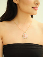 Load image into Gallery viewer, MAUI SCALLOP SHELL NECKLACE
