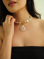 Load image into Gallery viewer, DUA MIX SHELL NECKLACE
