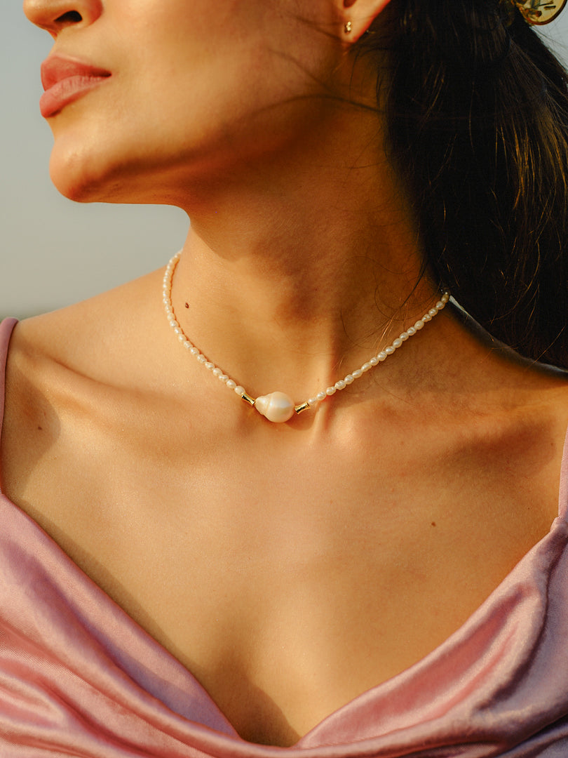 Orá Baroque Necklace