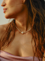 Load image into Gallery viewer, Orá Baroque Necklace
