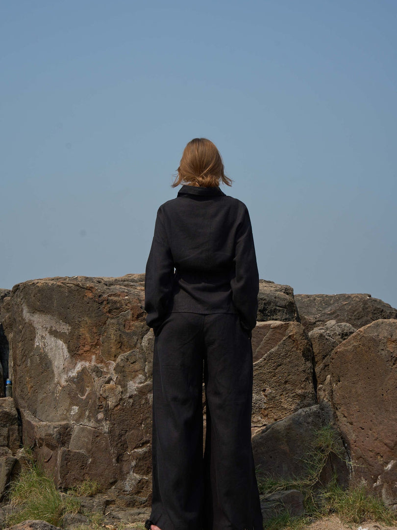 ZURI LINEN SLIT FLARED PANTS