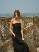 Load image into Gallery viewer, SHELBY LINEN STRAPLESS MAXI DRESS
