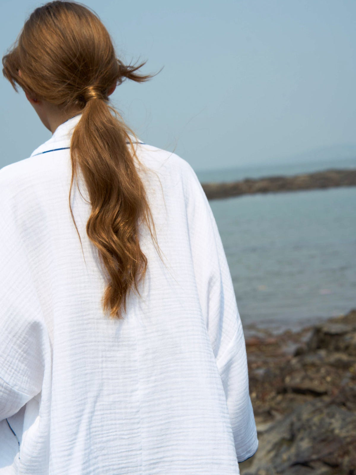 NIRVANA TEXTURED SHRUG